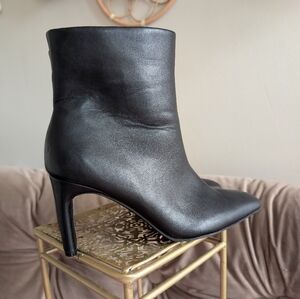 Alfani Elegant Black Heeled Boots Y.